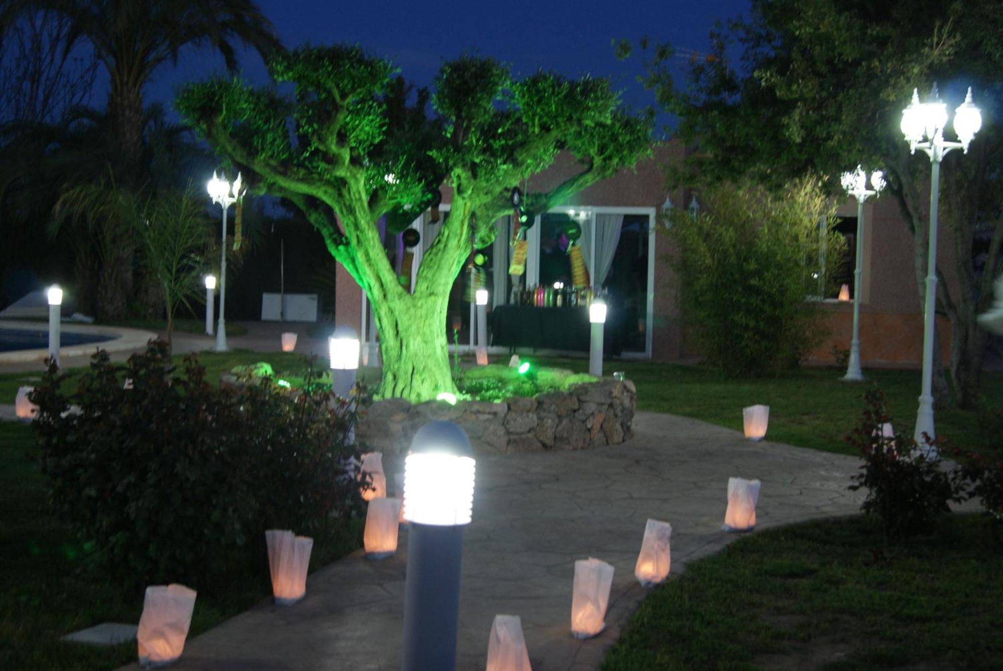 Los Jardines De Lola Daimes Bagian luar foto